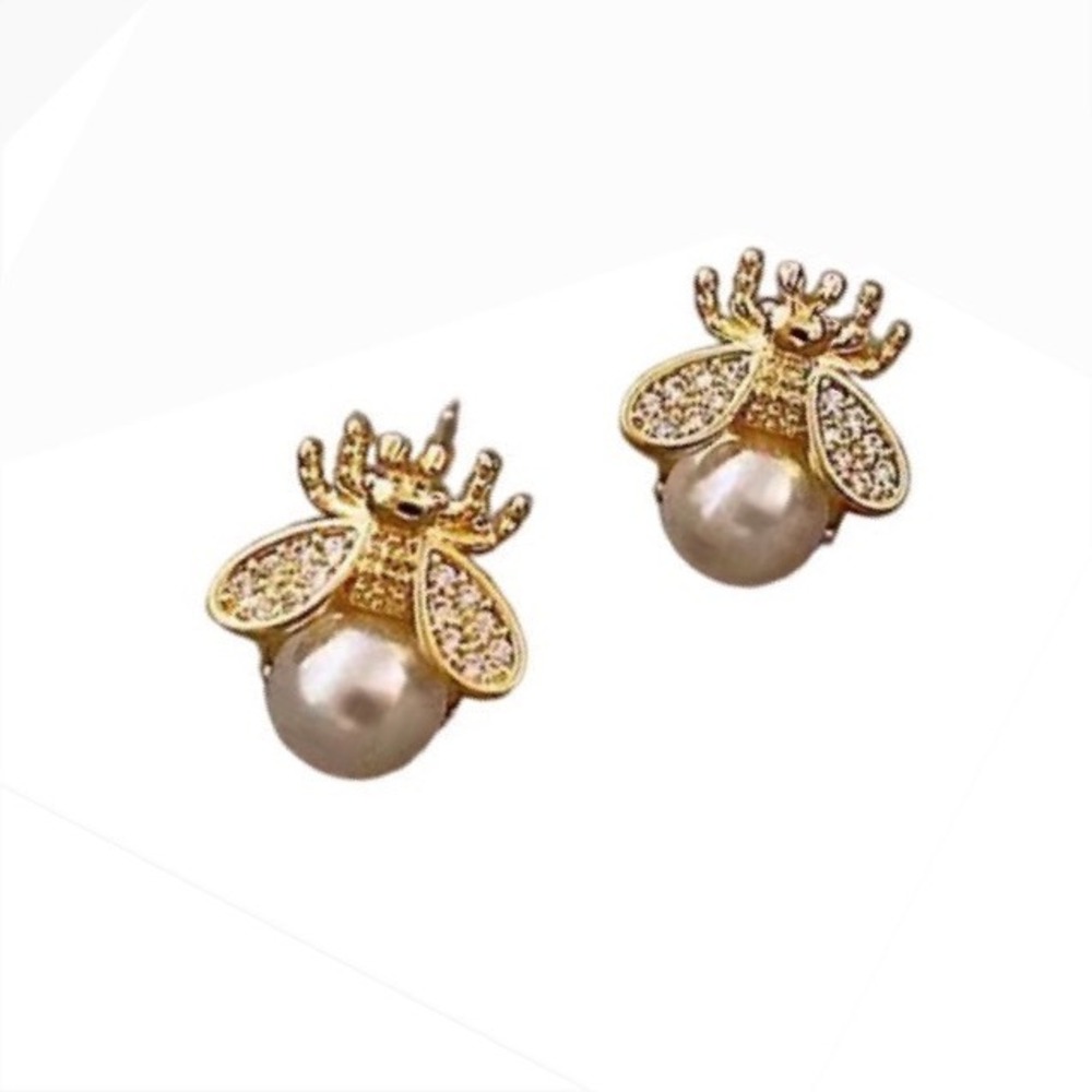 Gold Tone Bee Pearl Stud Earrings Rhinestone Dangle Fashion Jewelry